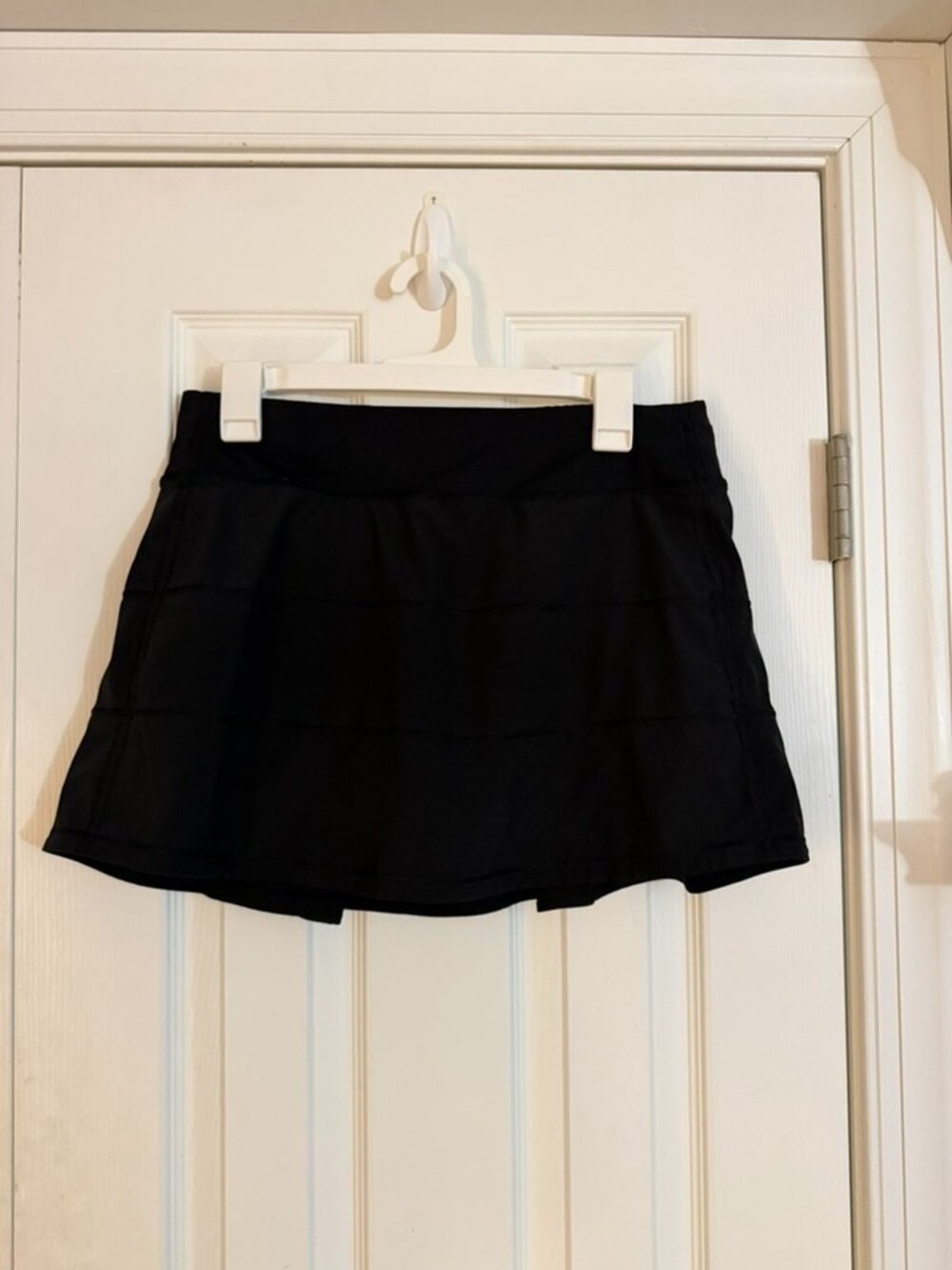 Lululemon Pace Rival Mid-Rise Skirt in All Black Size 8